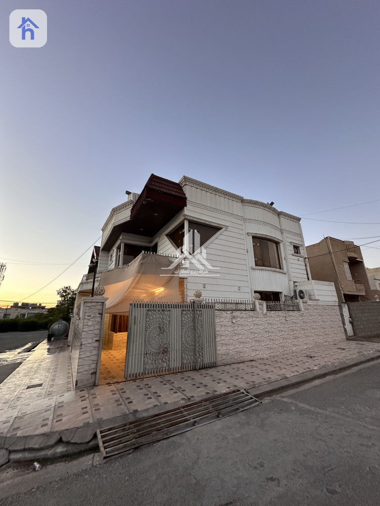 مقابل الحديقة