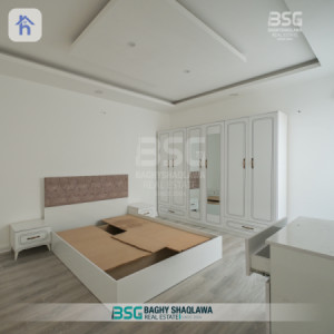Corner House Image 11
