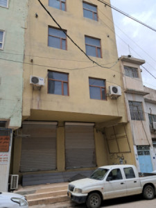 باڵەخانەی بازرگانیی پێنج نهۆمی image 2