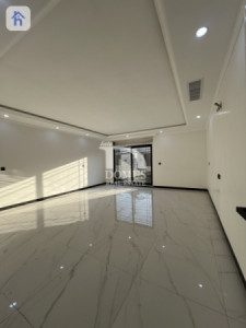 Bright and spacious House for sale Image 8