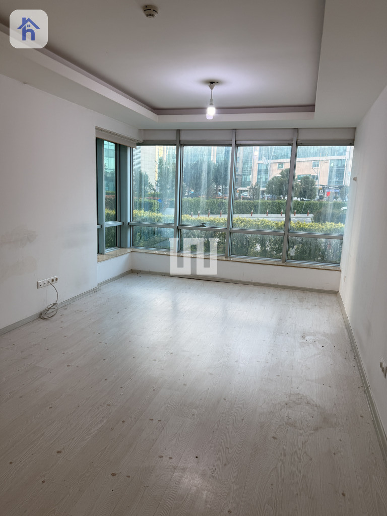 Modern 1 Bed Apartment in Empire Wings