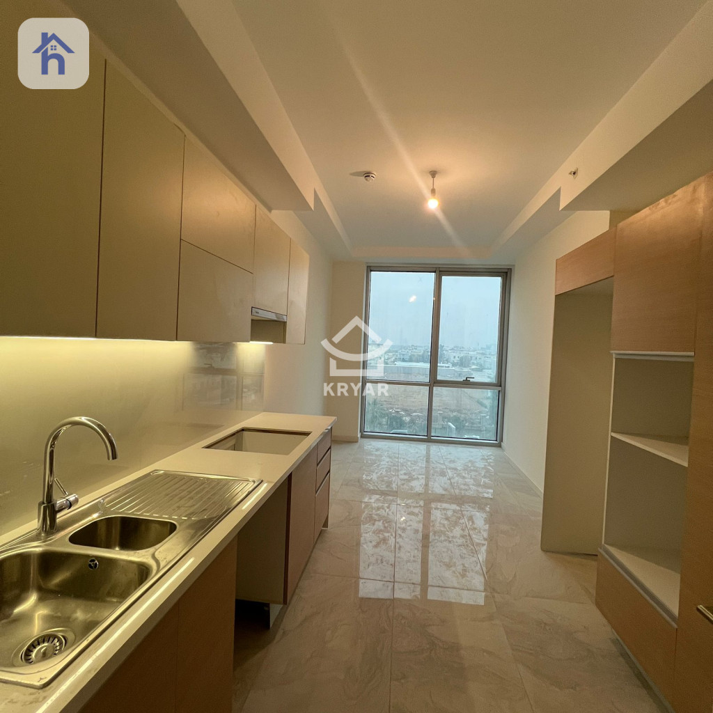 Spacious Apartment with 2 Bedrooms Image 2