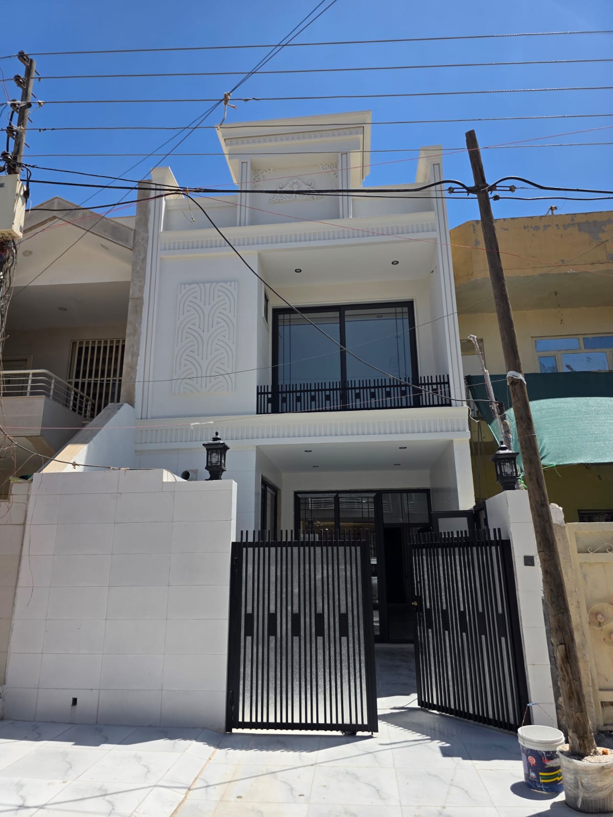 House (100m²)