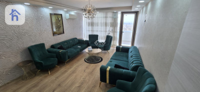 Bright and Cozy 3-Bedroom Apartment image 1