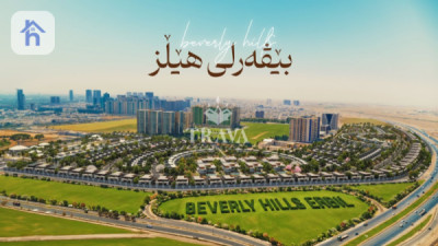 Spacious Family Home in Beverly Hills image 1