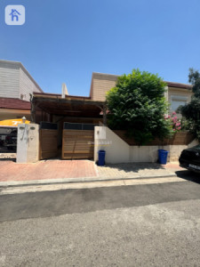 Spacious house with 4 bedrooms — 1