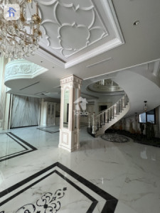 Luxury House Image 3