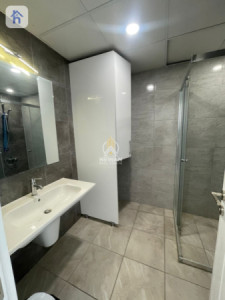 Cozy One Bed Apartment for Rent Image 5
