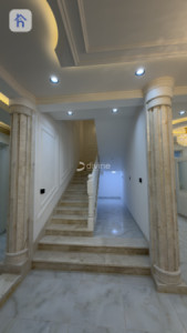 Spacious Home with Six Bedrooms image 14