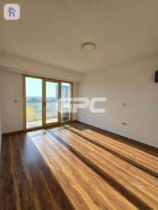 Cozy apartment in Roya Tower image 2