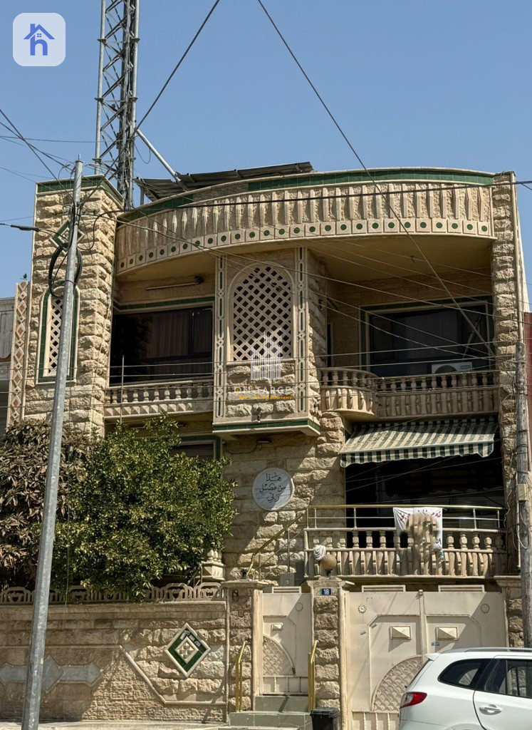 منزل بدخل شهري في نوسران