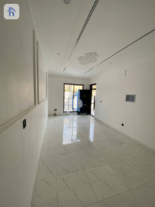 Cozy 4 Bedroom Family Home in Mahabad Image 5