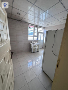 Modern Home with 4 Bedrooms in Zhyan Image 5