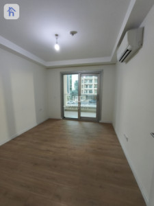 Cozy Apartment in Empire Wings Image 5