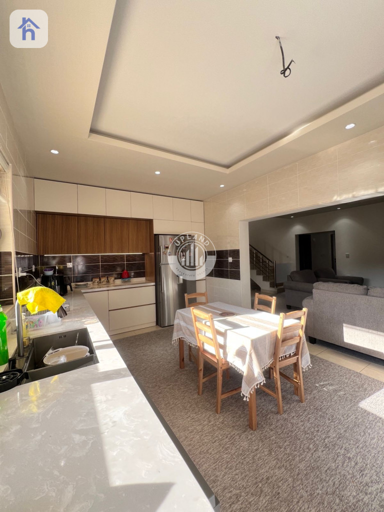 خانووی مۆدێرن چوار ژووری نوستن وێنە 2