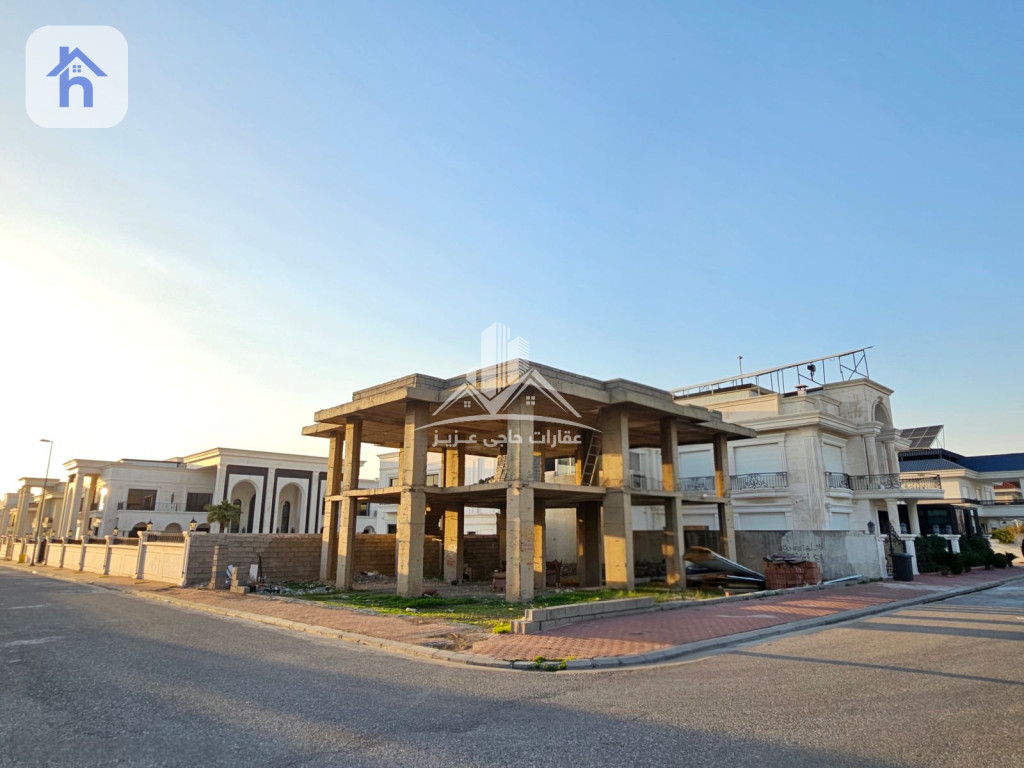 Spacious House in Hiwa City