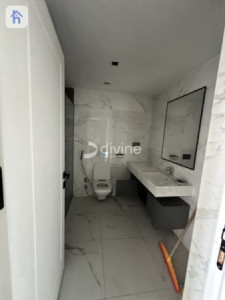 Studio Apartment Image 3