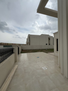 Modern Residence in Erbil image 3