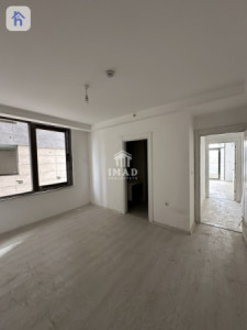 Apartment in Cash Image 7