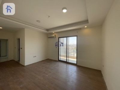 Spacious 3-Bedroom Apartment in Zaniary Towers Image 10
