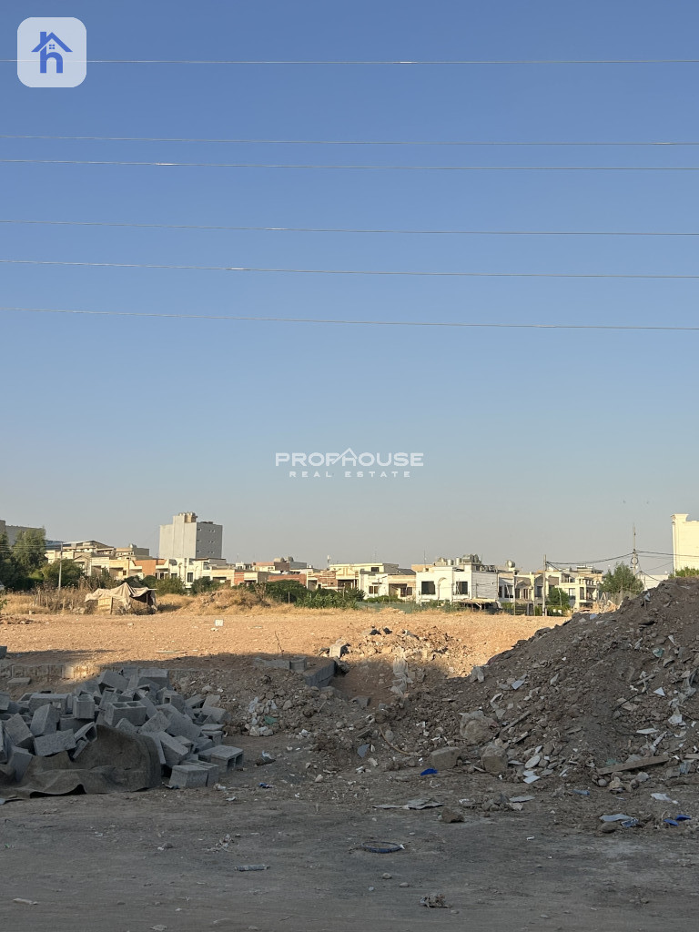 خانوو بەرامبەر باخچە وێنە 2