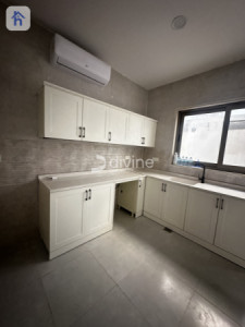 Spacious House in Aram Village image 7
