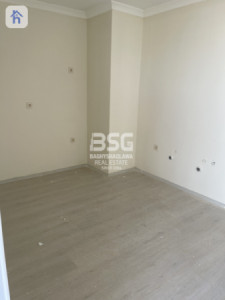 Spacious Apartment image 2
