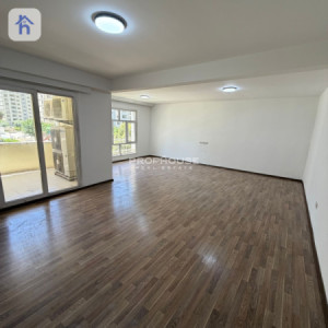Spacious Apartment in Empire Royal Complex image 9