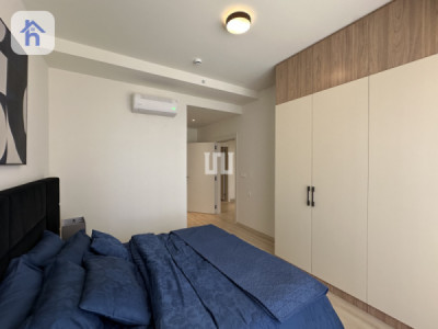Modern Apartment in DC Towers image 7