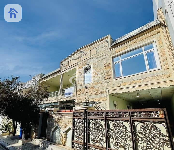 Spacious Family Home in Hawlery Nwe