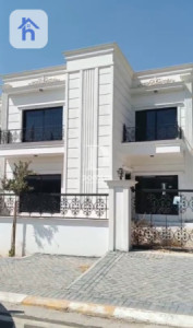 Corner Commercial House image 3