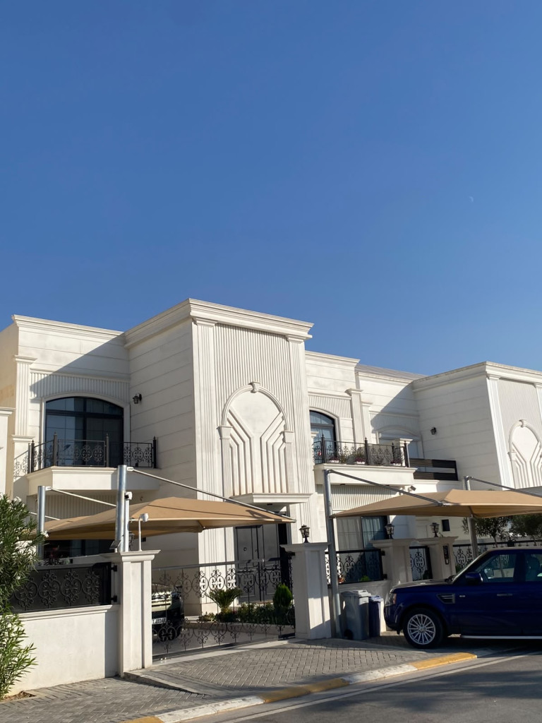 VIP House — 2