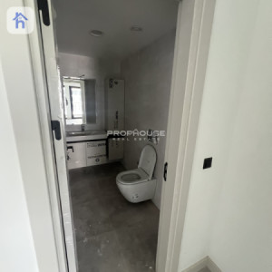 شوقەیەکی ئارام لە تاوەرەکانی ڕامی وێنە 4