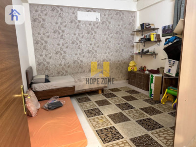 Spacious House with 5 Bedrooms Resim 13