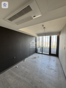 Spacious Apartment in Cavalli Tower image 5