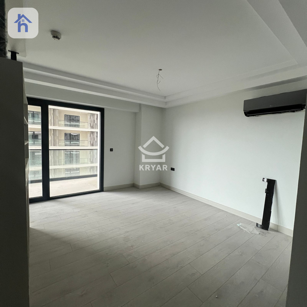 Studio Apartment Image 2