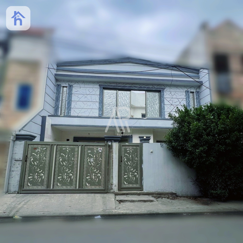 Spacious house with 4 bedrooms