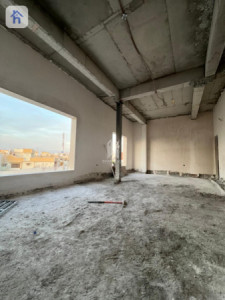 Spacious Villa with 9 Bedrooms Image 14