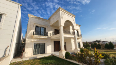 Gorgeous 5-Bedroom House in Ganjan City Image 4