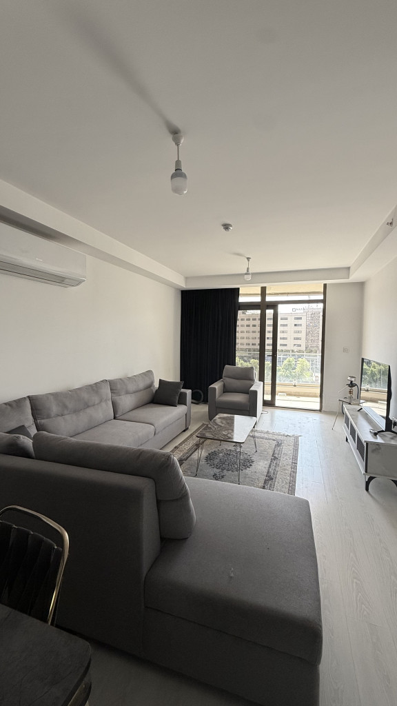 Cozy Apartment in Empire Pearl Towers Image 2