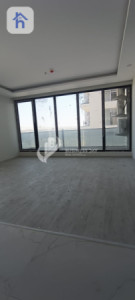 Chic 2-Bedroom Apartment in Prime Location image 2