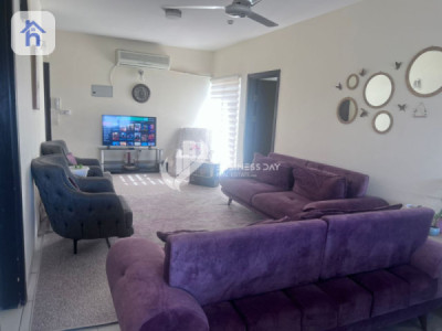 Bright 3 Bedrooms Apartment with great layout image 2