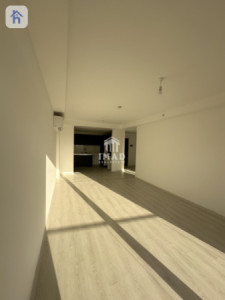 Modern Apartment in Empire Pearl Towers Image 5
