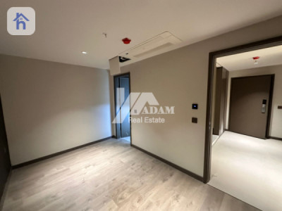 High-Floor 4 Bedroom Apartment for Rent Image 6