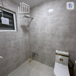 One Floor House image 15