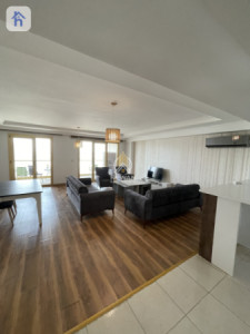 Luxurious Furnished Apartment in Roya Tower image 2