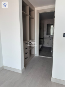 Modern Apartment in Rami Towers image 6