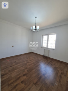 Spacious 4 Bedroom Apartment for Rent Image 3