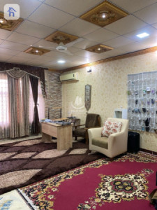 Spacious House with 5 Bedrooms Image 11