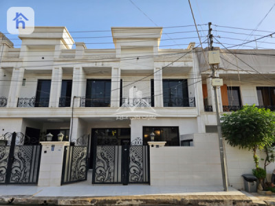 Modern House image 1